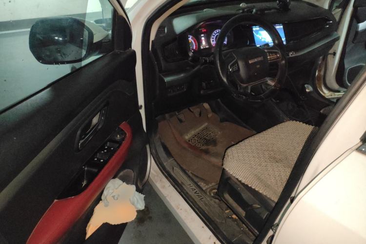 Used Haval H2s 2018 Red-Label 1.5T Manual Comfort Model
