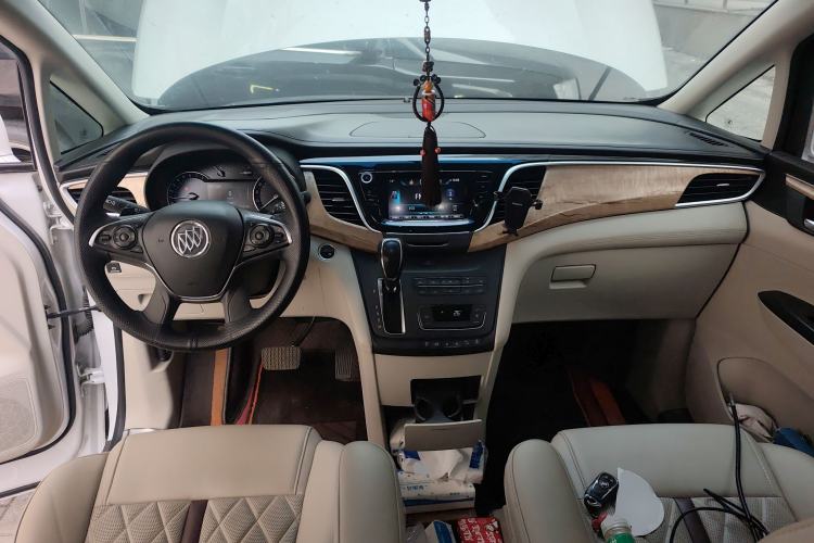 Used Buick GL8 2017 ES 28T Comfort Model China V Standard