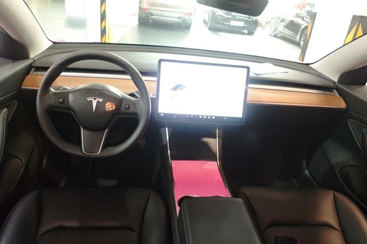 Used Tesla Model 3 2020 Refreshed Version Long-Range Rear-Wheel Drive Center Console