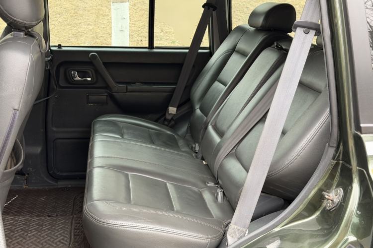 Used Leopaard Q6 2014 2.4L Four-Wheel Drive Version