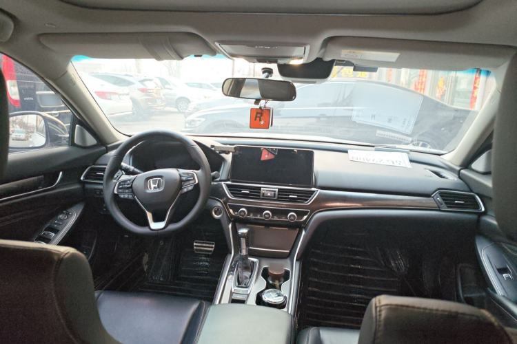 Used Honda Accord 2022 260TURBO Phantom Night · Prestige Edition Interior 3