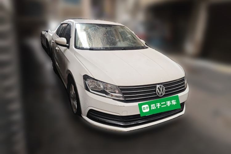 Used Volkswagen Lavida 2017 1.6L Automatic Fashion Edition Front Right 45 Deg