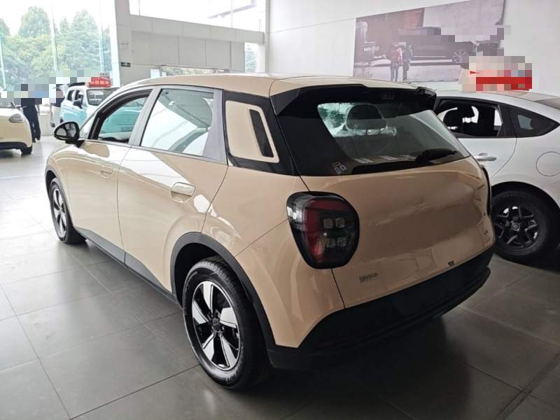 Used AION UT 2025 420 Intelligent Luxury Edition — 4