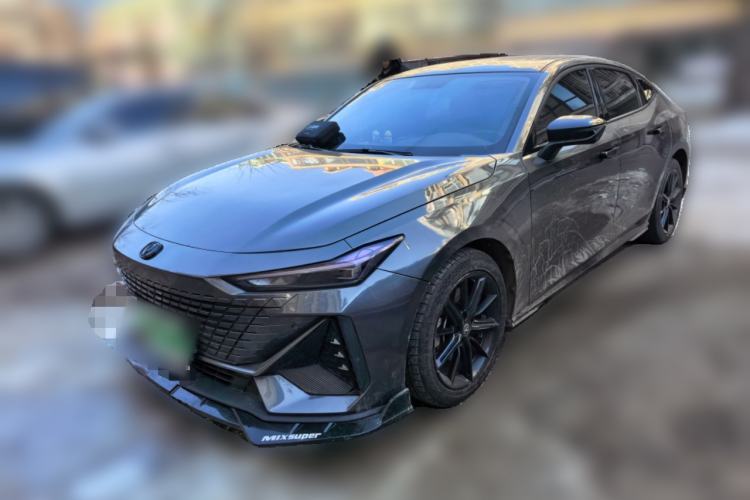 Used Changan UNI-V iDD 2023 ZhiDian iDD 1.5T 113km Smart & Fun Version