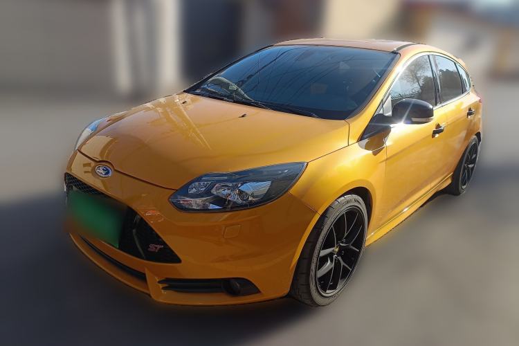 Used Ford Focus 2013 2.0T ST Orange Edition