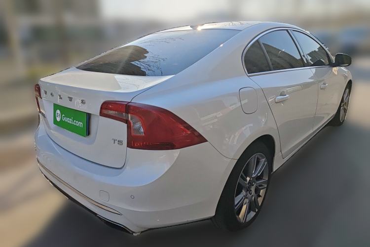 Used Volvo S60 2016 S60L T5 Smart Upgrade Edition
