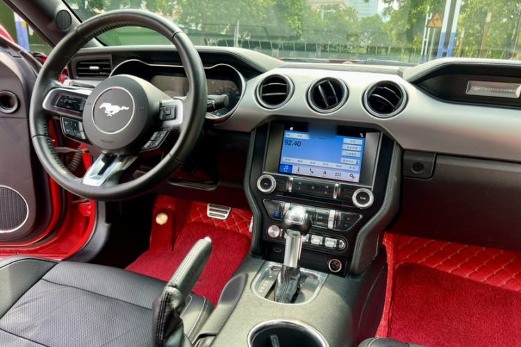 Used Ford Mustang 2018 2.3L EcoBoost
