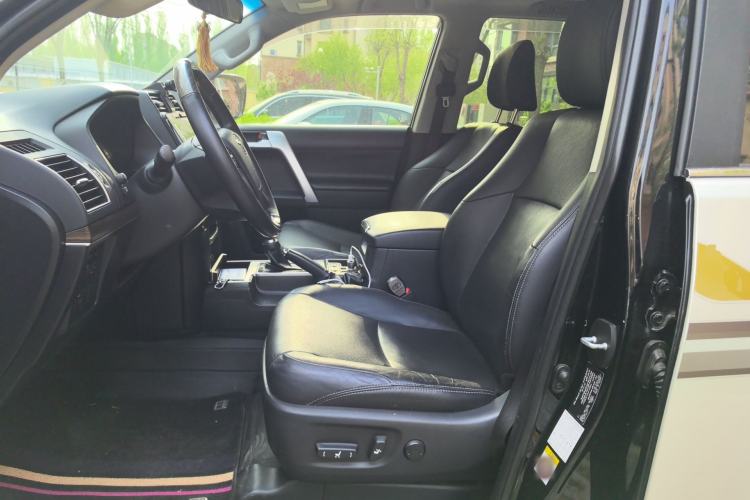 Used Toyota Prado  Left Front Seat