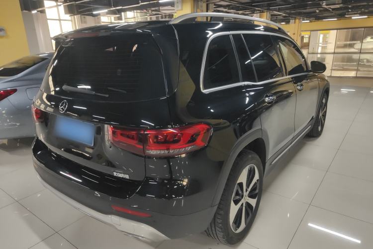 Used Mercedes-Benz GLB 2023 GLB 220 Fashion Model Rear Right 45 Deg