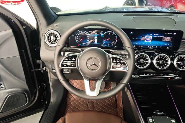 Used Mercedes-Benz GLB 2023 GLB 220 Fashion Model
