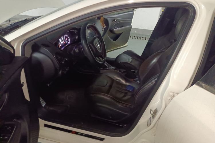 Used Fiat Viaggio 2015 1.4T Automatic Enjoyment Edition
