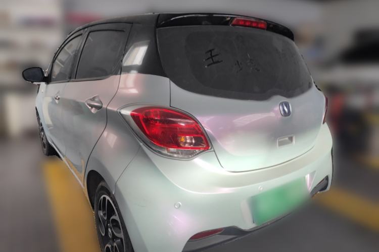 Used CHANGAN Benni 2015 1.4L IMT Luxury Model China V Standard
