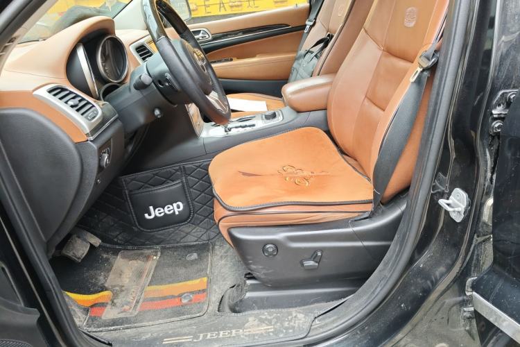 Used Jeep Grand Cherokee 2011 Revised 3.6L Flagship Navigation Edition