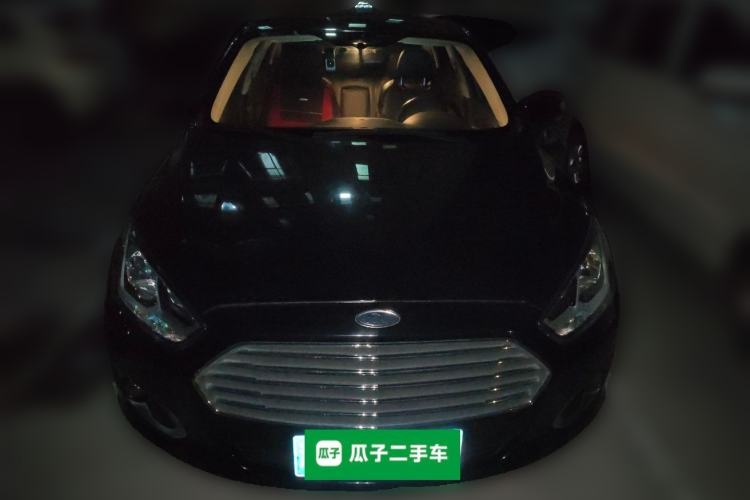 Used Ford Escort 2015 1.5L Automatic Fashion Model