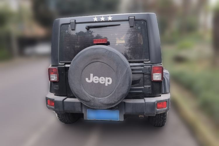 Used Jeep Wrangler 2017 3.0L Sahara Four-Door Comfort Edition
