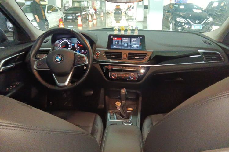 Used BMW 1 Series 2019 118i Fashion Model Center Console