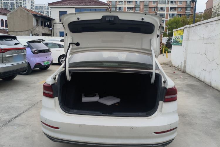 Used Volkswagen Lavida 2021 1.5L Automatic Comfort Edition Trunk