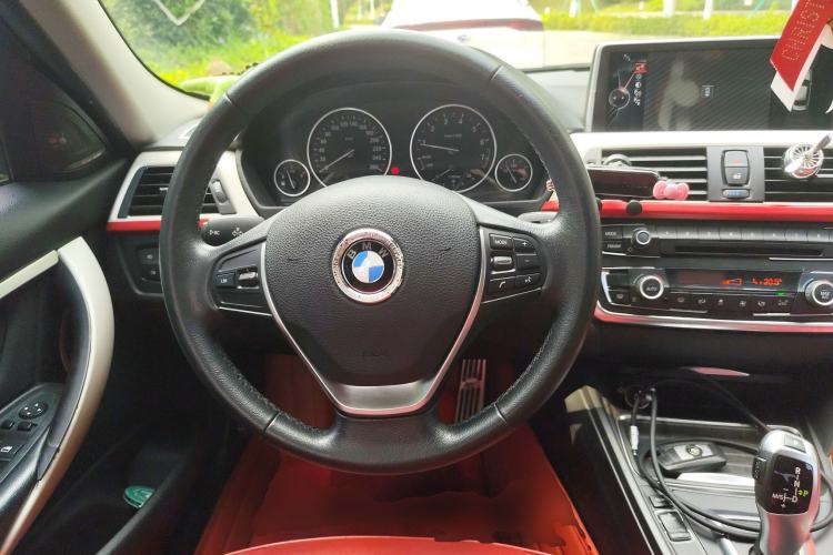 Used BMW 3 Series 2015 320Li Fashion Model