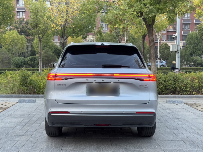Geely Galaxy Xingjian 7 EM-i 2026 Model 135km Starship Version — снимка 15