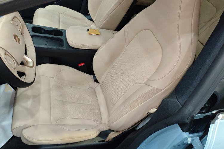 Used Nio ET5T 2024 75kWh Touring Left Front Seat