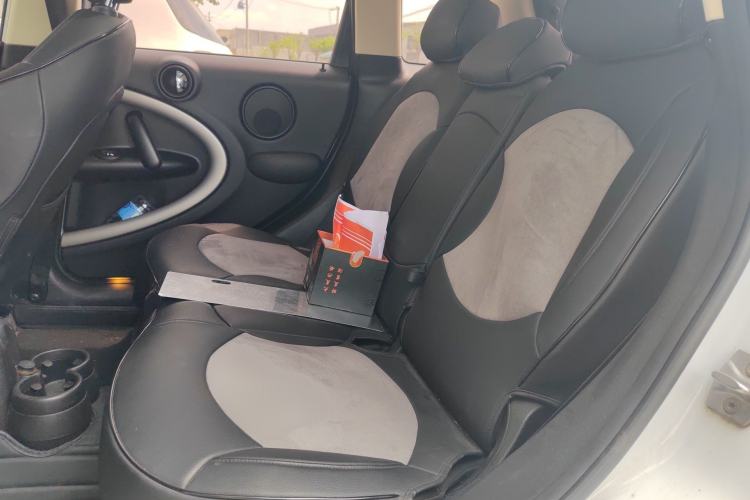 Used MINI Countryman 2014 1.6L COOPER Fun Left Rear Seat