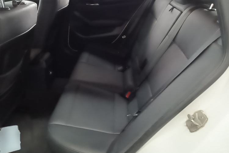 Used BMW X1 2015 sDrive18i Leading Edition
