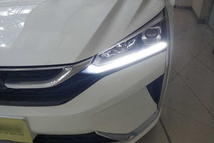 Used Dongfeng Aeolus Yixuan 2021 230T Automatic Chasing Shadow Edition
