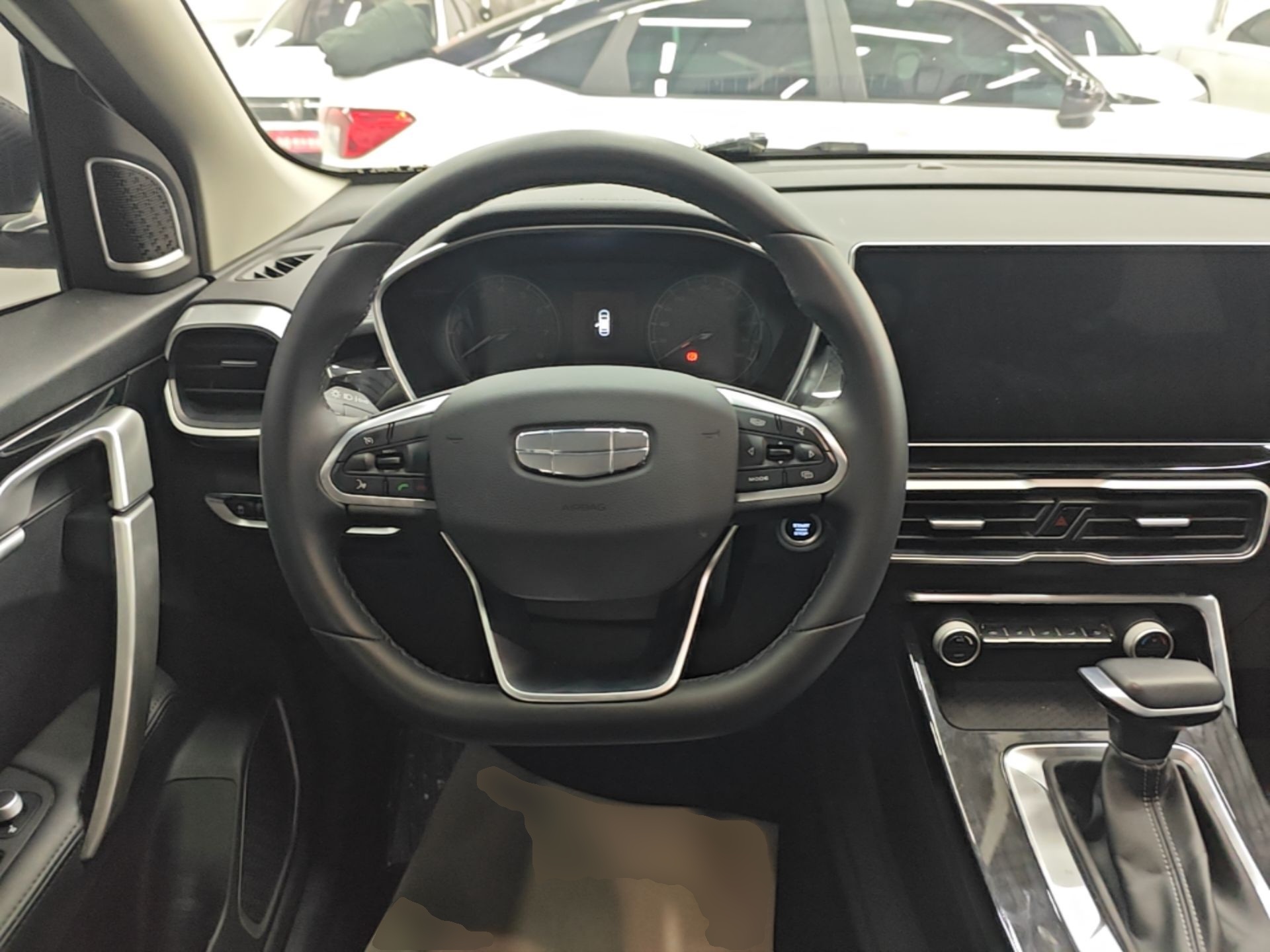 Geely Auto Coolray 2025 Model 1.5L CVT Superpower Edition MAX — снимка 13