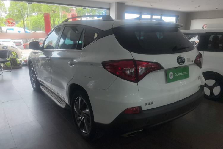 Used BYD Song 2016 1.5TI Manual Luxury Model Rear Left 45 Deg