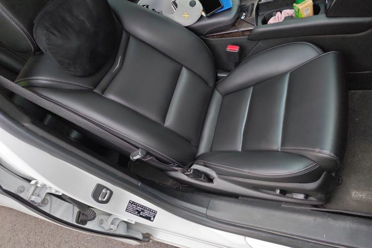 Used Cadillac XTS 2018 28T Tech Edition Right Front Seat