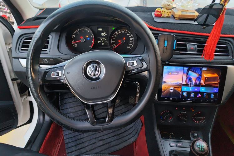 Used Volkswagen Lavida 2019 Lavida Start 1.5L Manual Fashion Edition China VI Standard