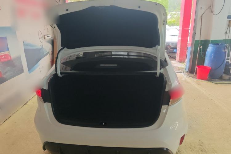 Used Toyota Levin 2023 Smart Electric Hybrid Dual-Engine 1.8L Sport Edition Trunk