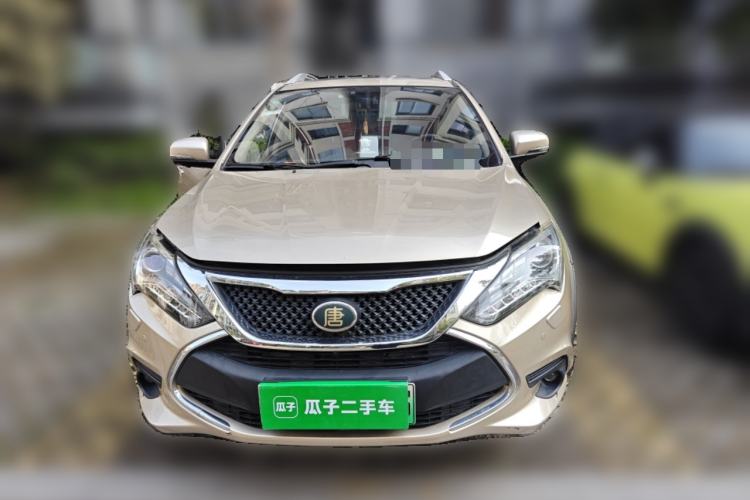 Used BYD Tang New Energy 2015 2.0T Four-Wheel-Drive Flagship Model Front