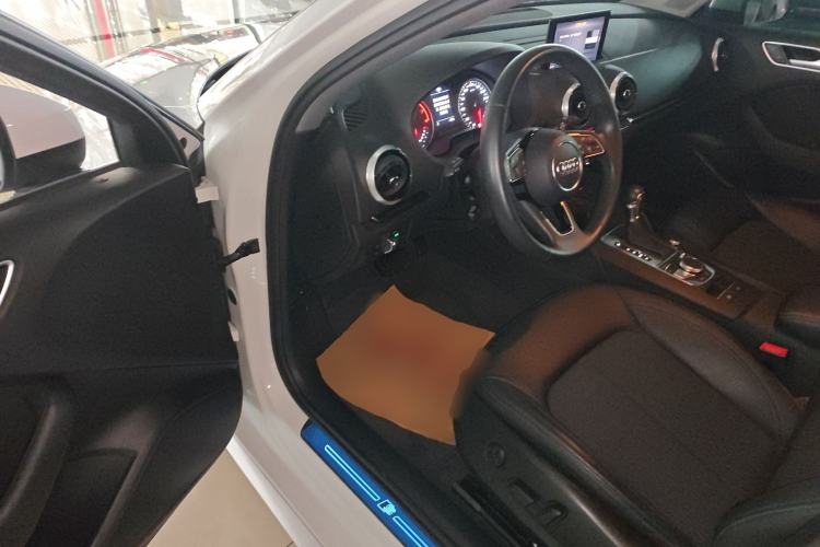 Used Audi A3 2020 Limousine 35 TFSI Fashion Edition China VI Emission Standard