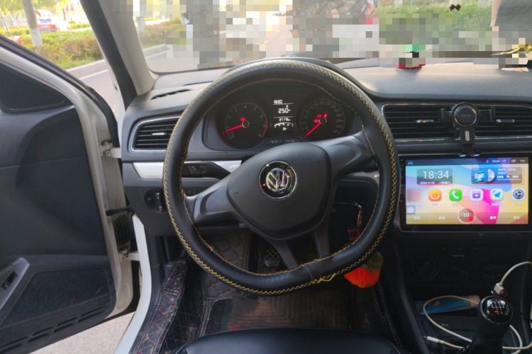 Used Volkswagen Lavida 2017 1.6L Manual Fashion Edition