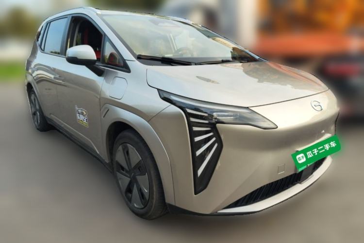 Used AION Y 2023 Plus 510 Enjoy Edition Front Right 45 Deg