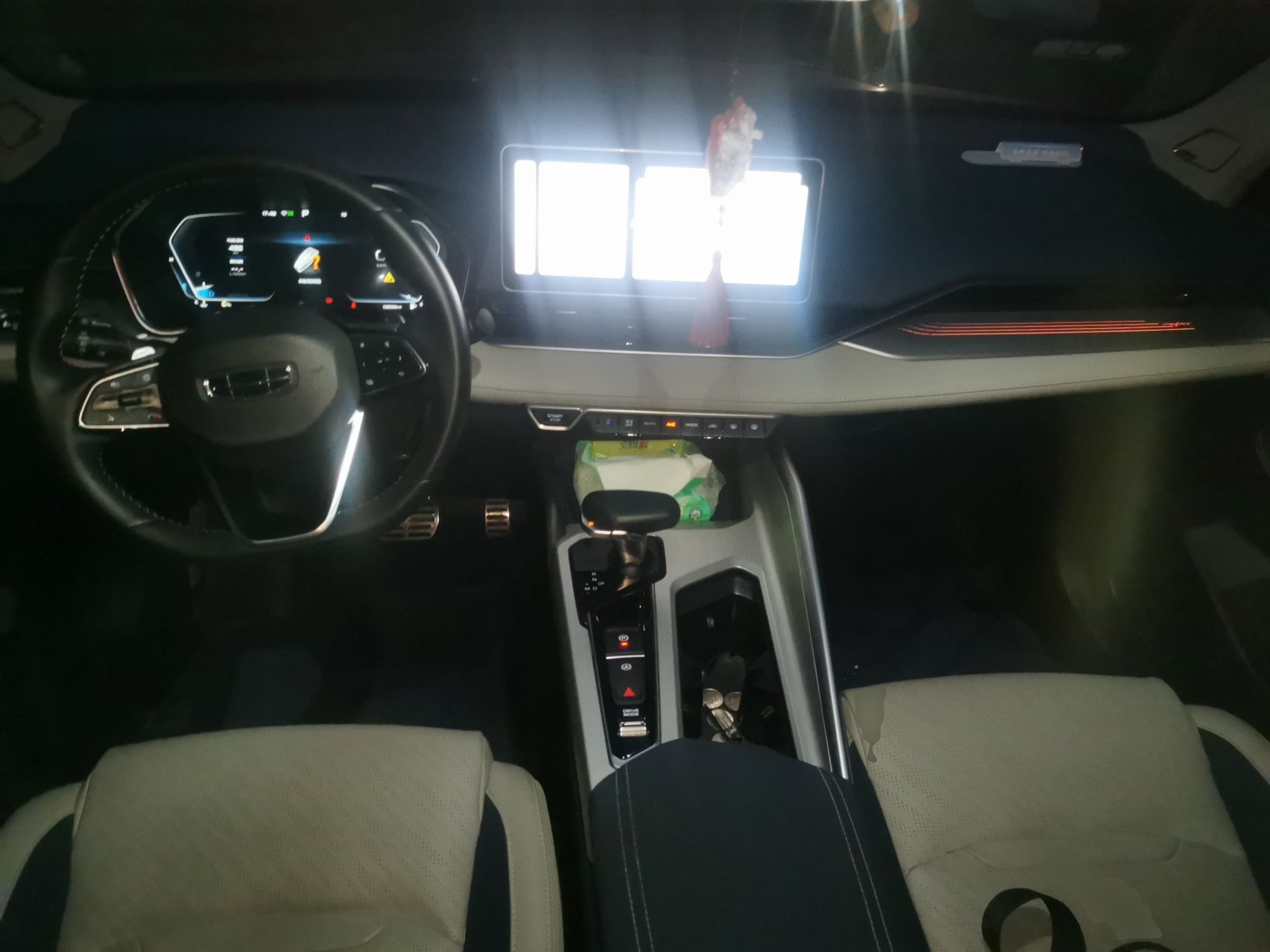 Geely Auto Preface 2023 2.0TD Prestige Version — снимка 9