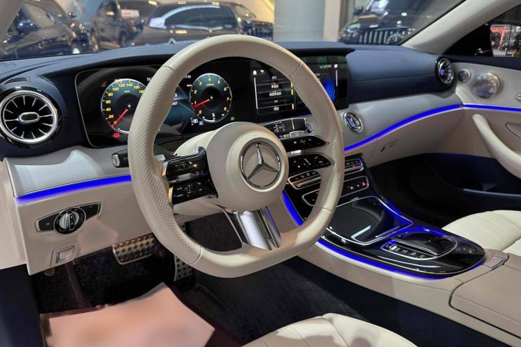 Used Mercedes-Benz E-Class (Import) 2023 E 260 Coupe
