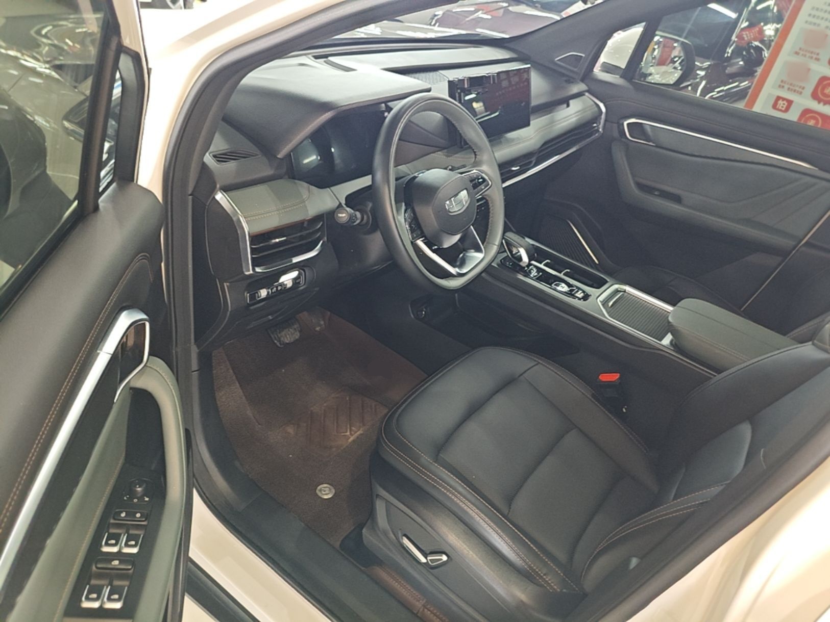 Geely Auto Haoyue L 2023 2.0T DCT Prestige Edition — снимка 18
