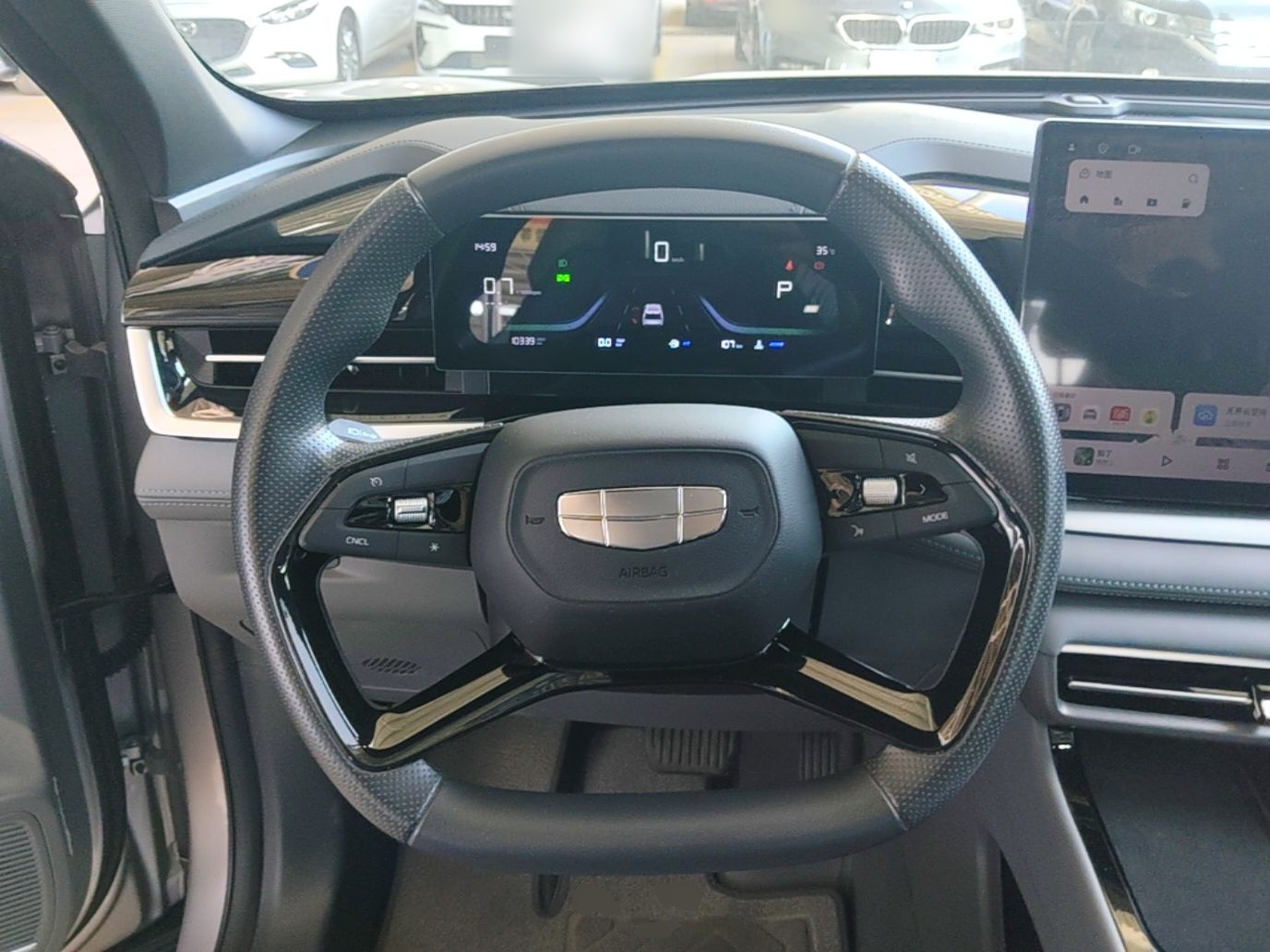 Geely Auto Emgrand X7 Sport 2026 Model 1.5TD Aspirational — снимка 13