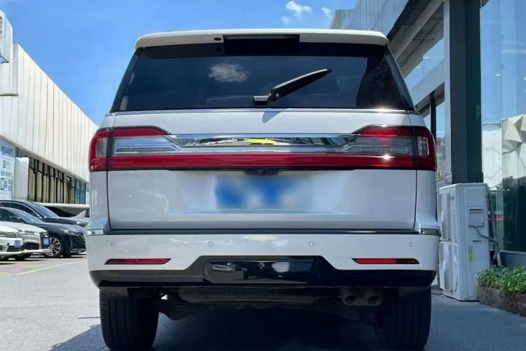 Used Lincoln Navigator 2019 3.5T Prestige Version China VI Standard
