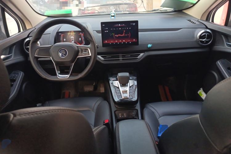 Used BYD Yuan New Energy 2019 EV535 Smart Connect Trendsetting Model