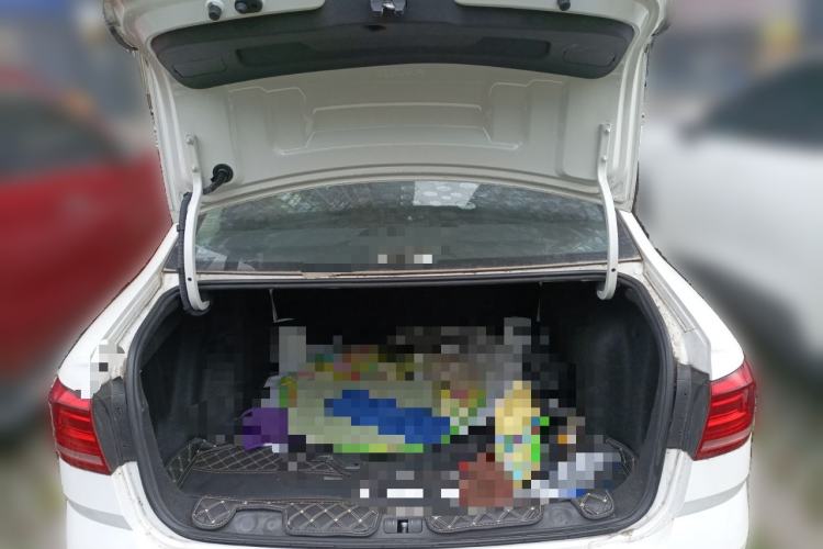 Used Volkswagen Lavida 2015 1.6L Automatic Comfort Edition
