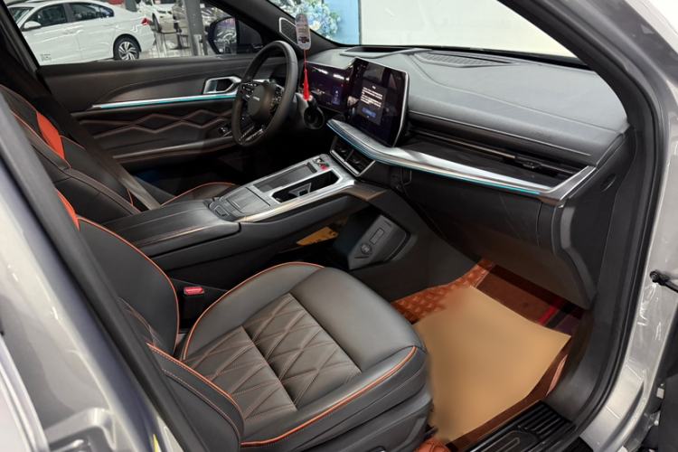 Used Haval XY 2022 1.5T Smart Edition Interior 7