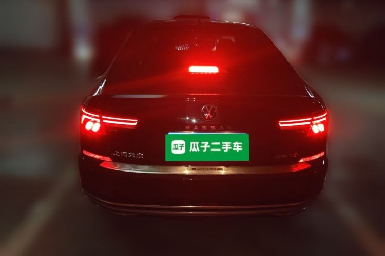 Used Volkswagen Passat 2021 330TSI Elite Edition
