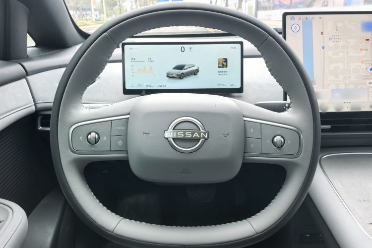 Used Nissan N7 2025 510 Pro Interior 2