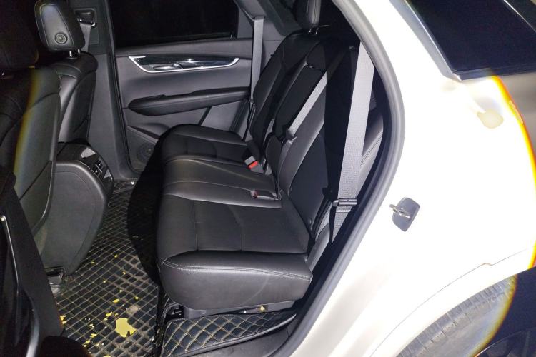 Used Cadillac XT5 2021 28T Luxury Model Left Rear Seat