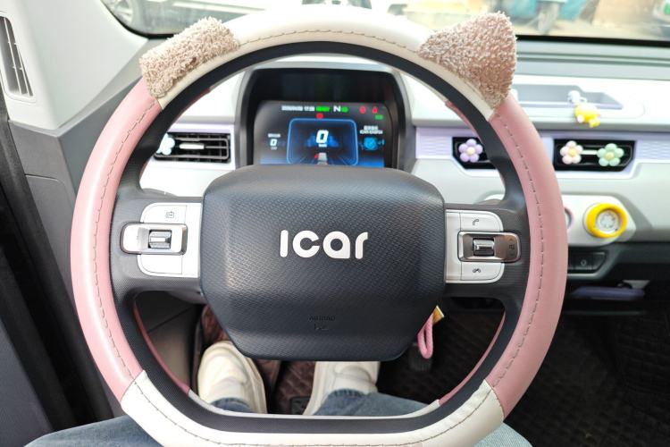 Used Chery QQ Ice Cream 2022 120km Conical Shape Lithium Iron Phosphate Steering Wheel
