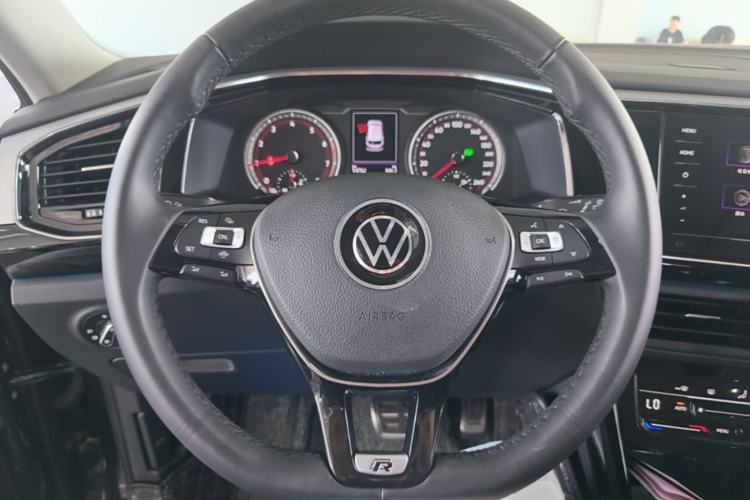 Used Volkswagen Tayron 2020 330TSI Two-Wheel Drive Luxury Smart Connectivity Version
