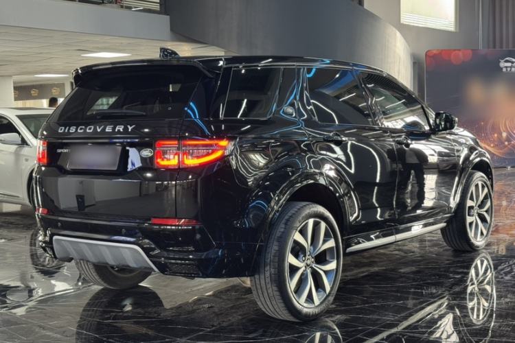 Used Land Rover Discovery Sport 2025 249 PS Performance Tech Edition
